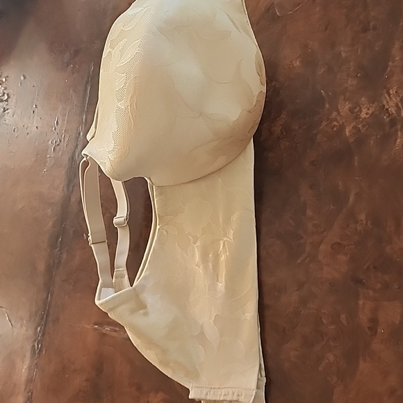 Cacique Beige Floral Lace Bra - 42DDD - Picture 6 of 7